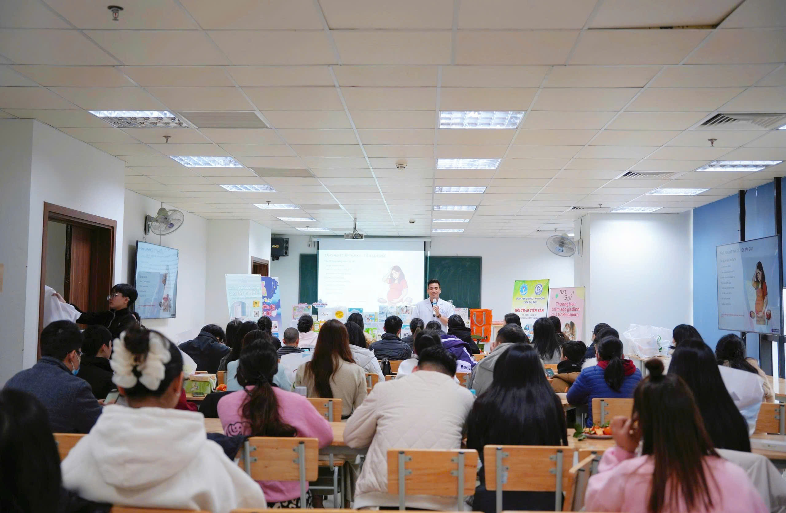 z7469337458394_e5c72bafcb5ed8f36d583c79e030fb03